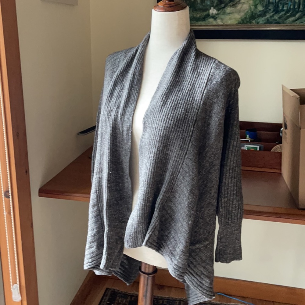 Eileen Fisher Hi Low Fitted Sweater Cardigan Chunky Knit Light Academia